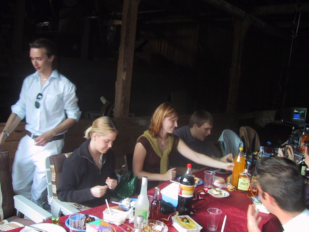 100-0006_IMG_2.JPG
