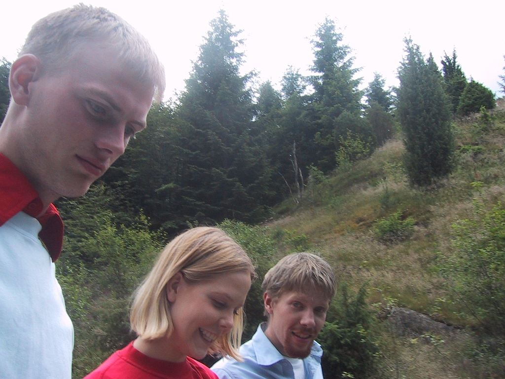 100-0010_IMG_4.JPG